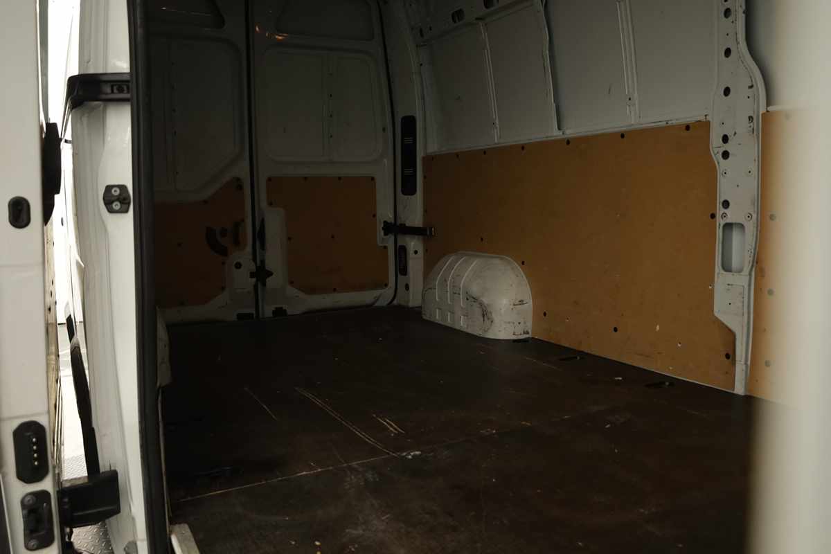renault-master-2022-diesel-2299cc