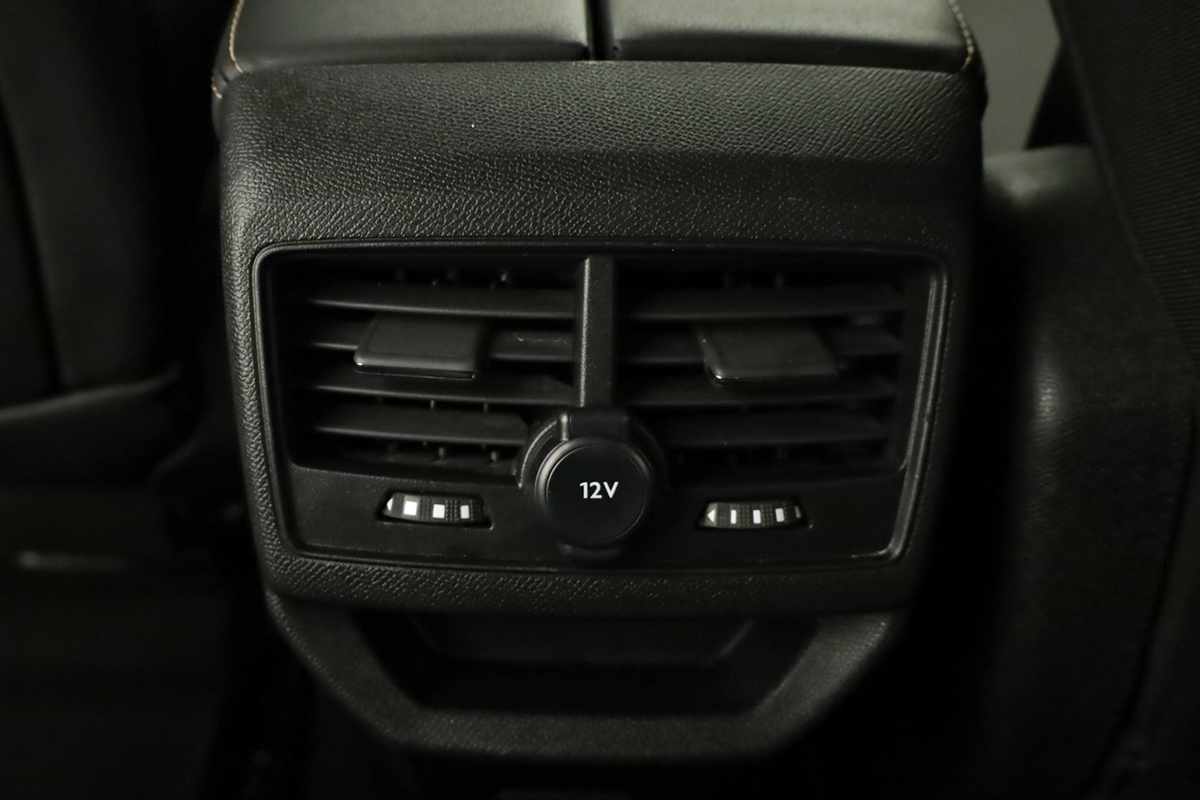 peugeot-3008-2024-gasolina-1199cc