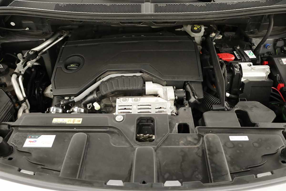 peugeot-3008-2024-gasolina-1199cc