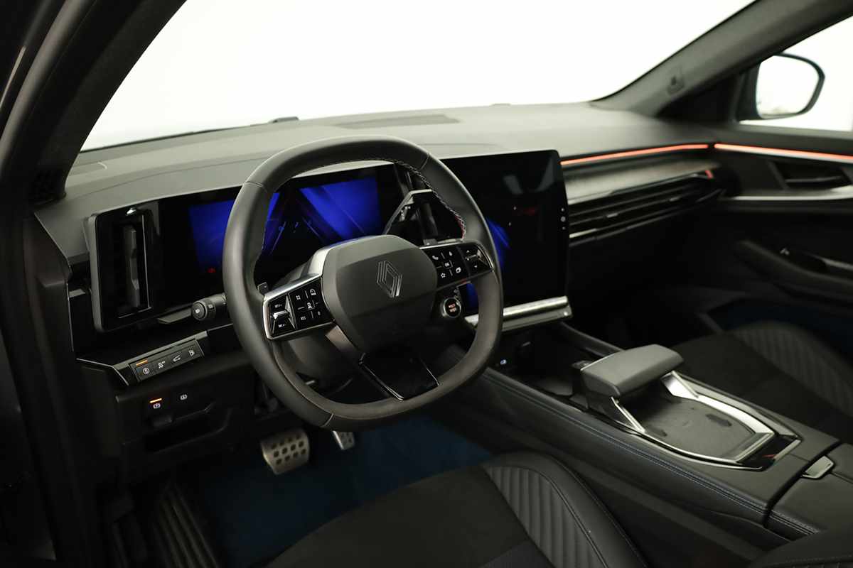 renault-rafale-2025-hibrido-a-gasolina-1199cc