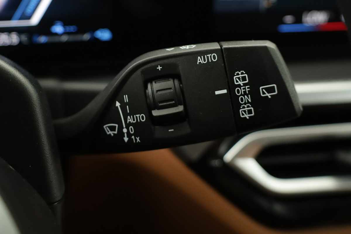 bmw-serie-3-2024-hibrido-a-gasolina-1998cc
