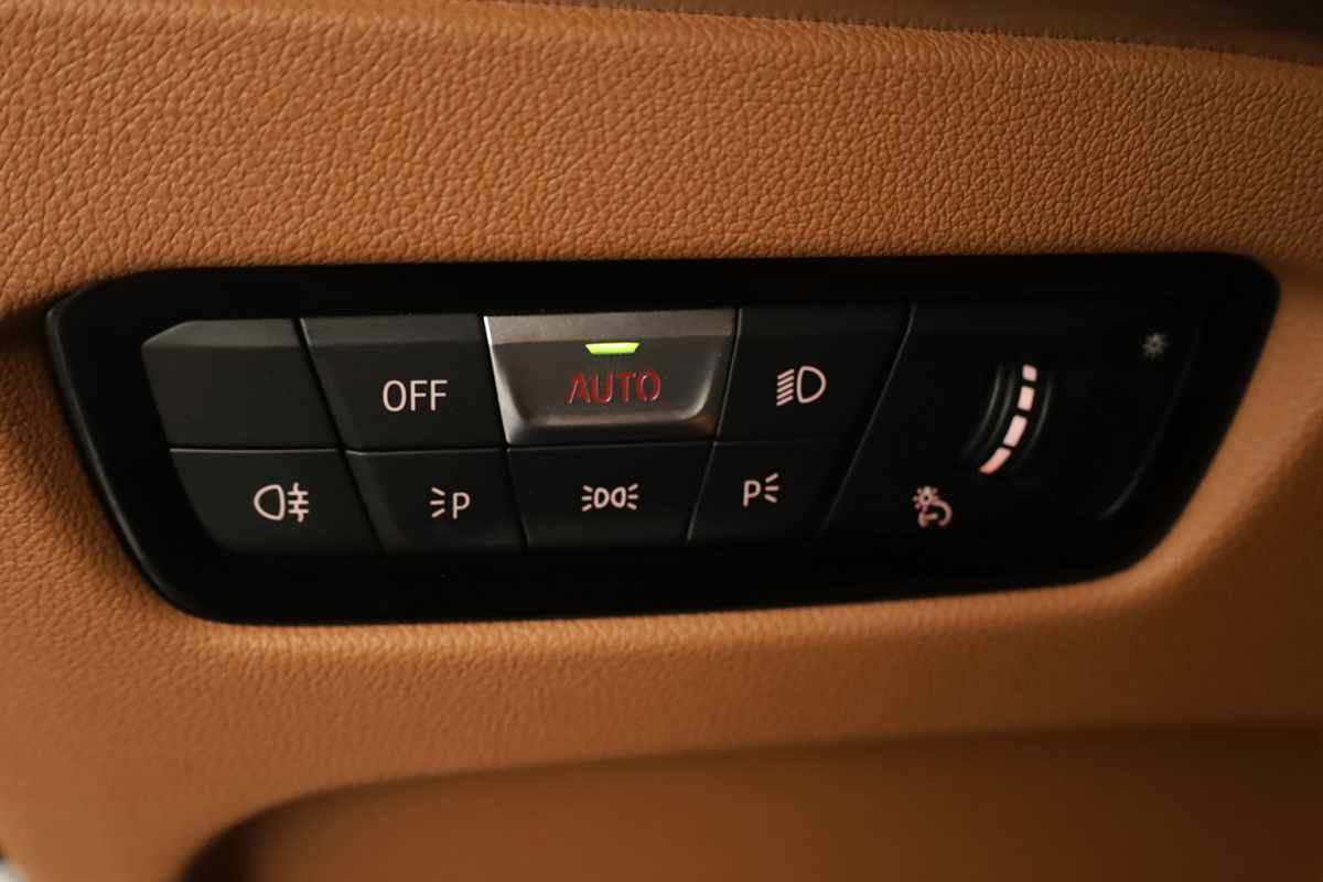 bmw-serie-3-2024-hibrido-a-gasolina-1998cc