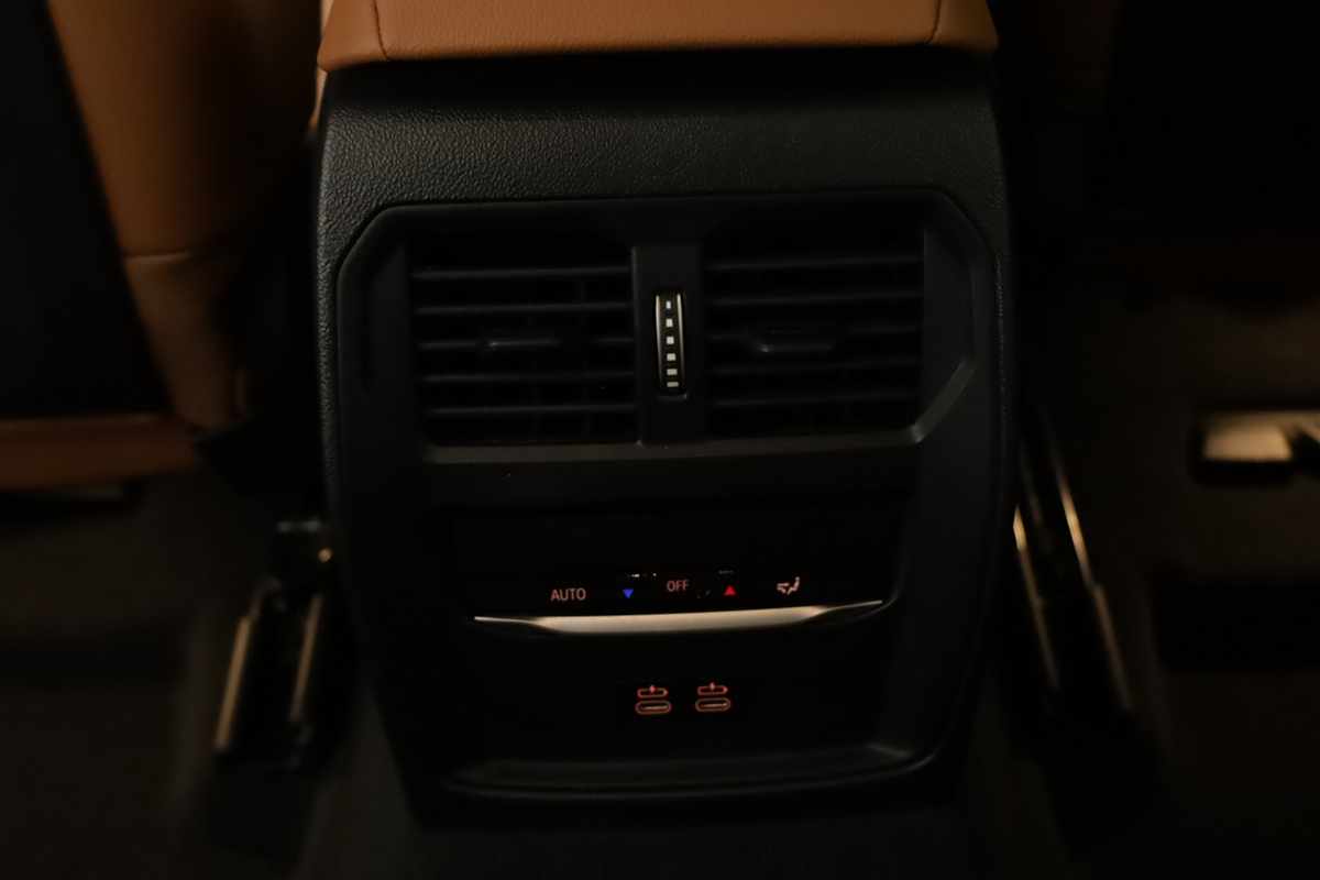 bmw-serie-3-2024-hibrido-a-gasolina-1998cc