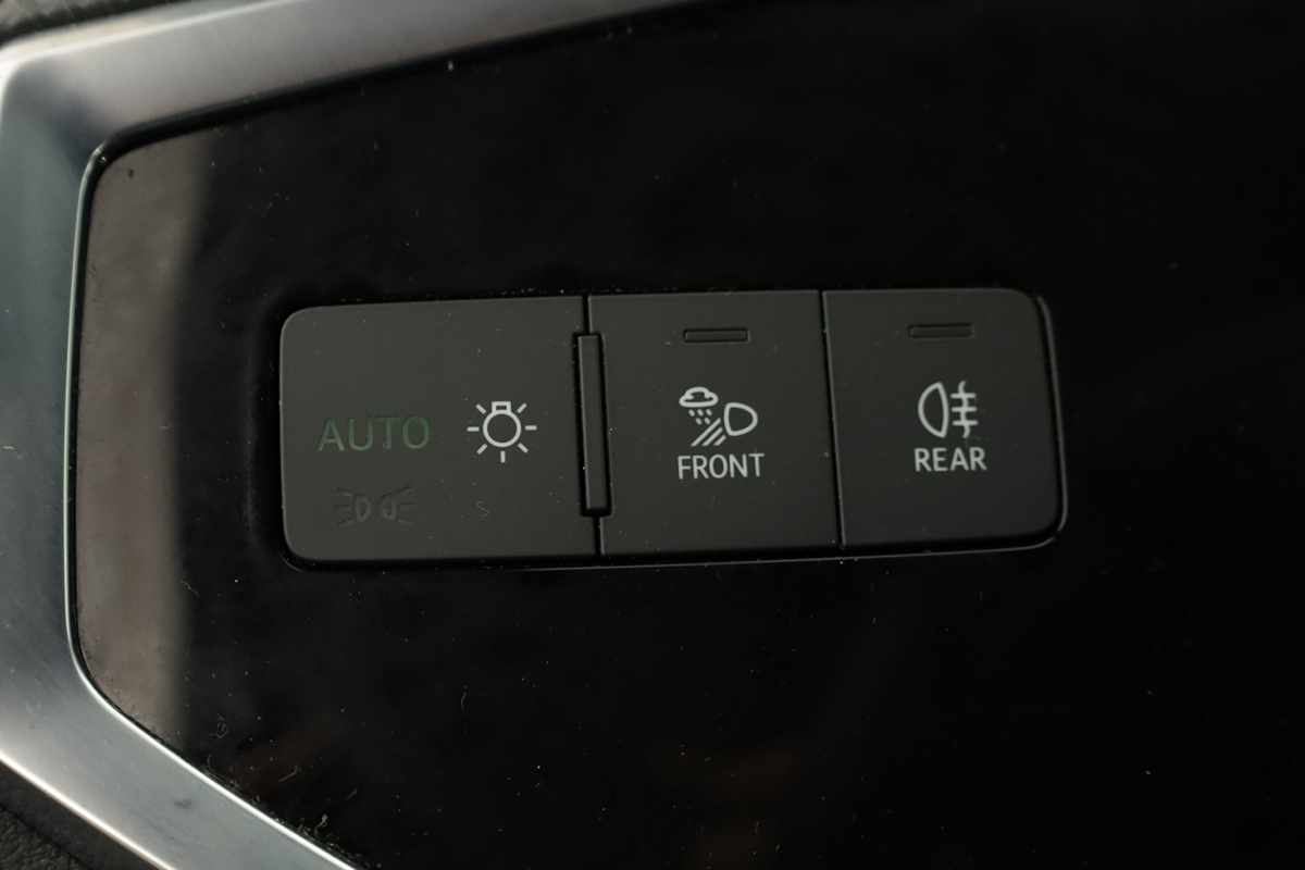 audi-q3-2024-hibrido-a-gasolina-1395cc