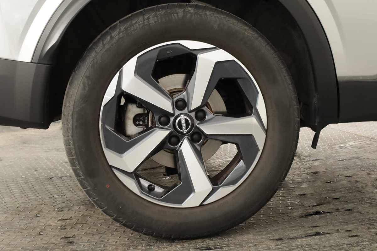 nissan-qashqai-2023-gasolina-1332cc