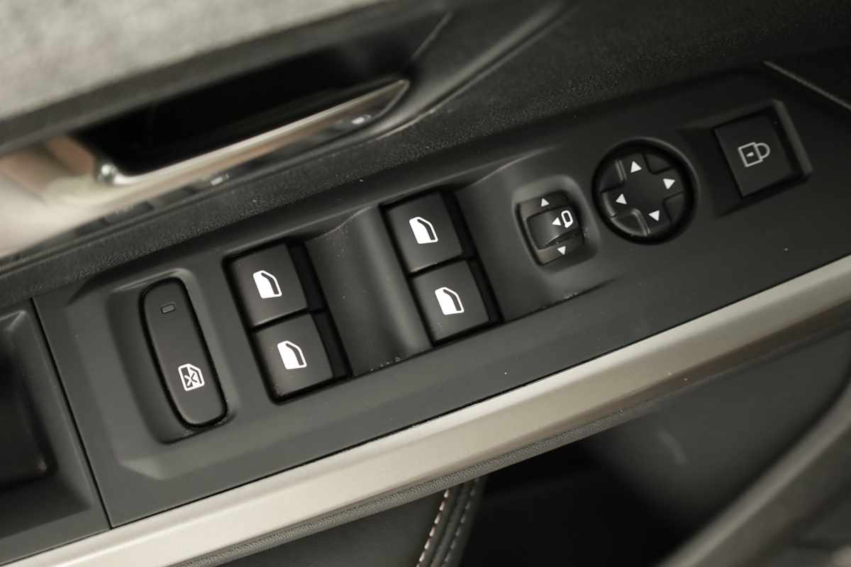 peugeot-5008-2025-gasolina-1199cc