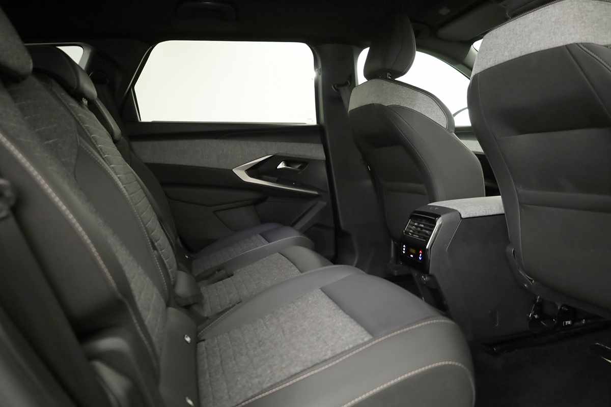 peugeot-5008-2025-gasolina-1199cc