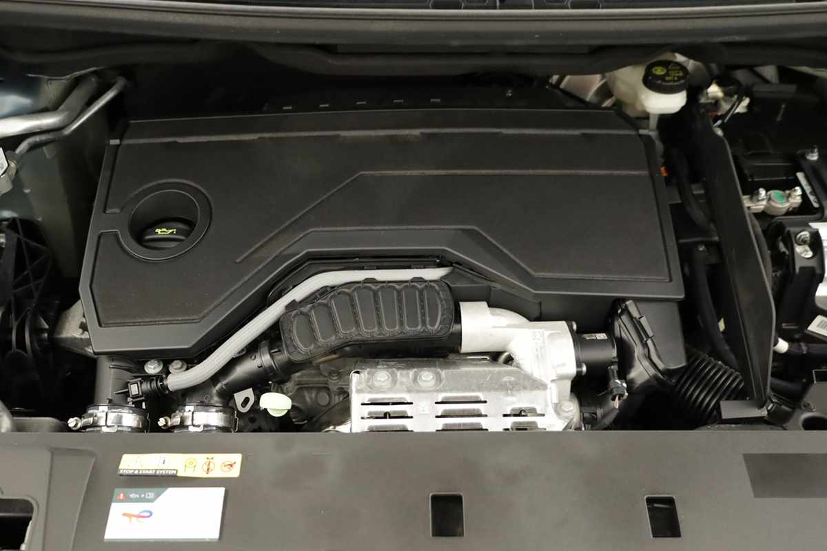 peugeot-5008-2025-gasolina-1199cc