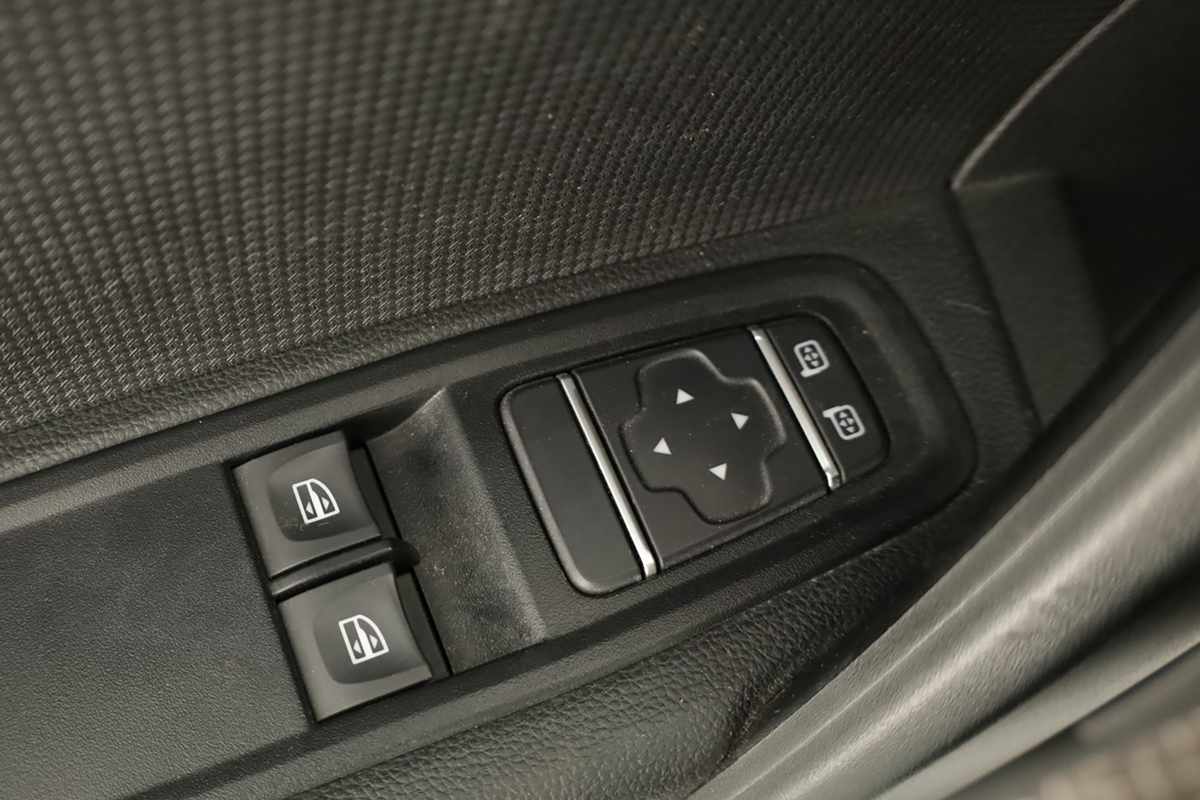 renault-kangoo-2024-diesel-1461cc