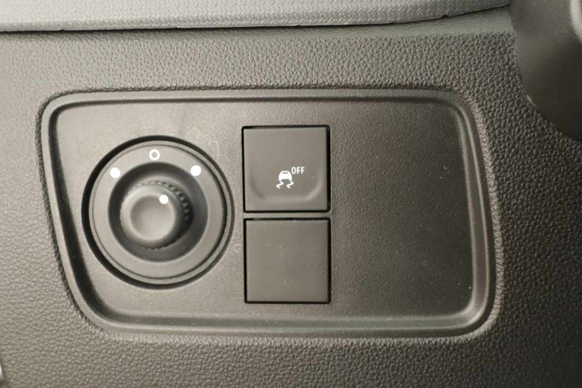 renault-express-2023-diesel-1461cc