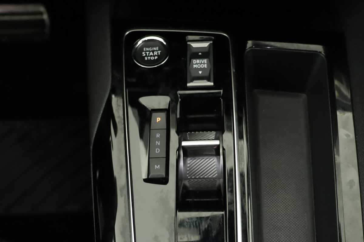 peugeot-3008-2024-gasolina-1199cc