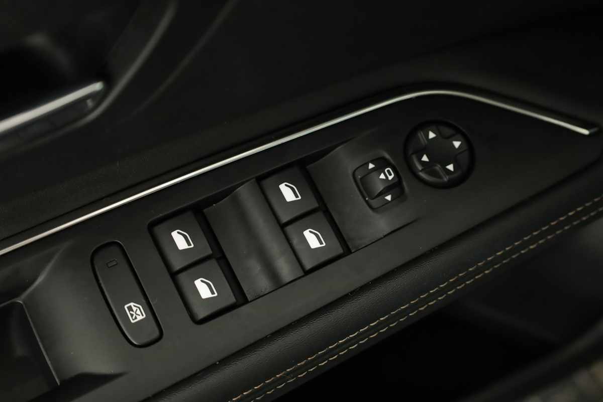 peugeot-3008-2024-gasolina-1199cc