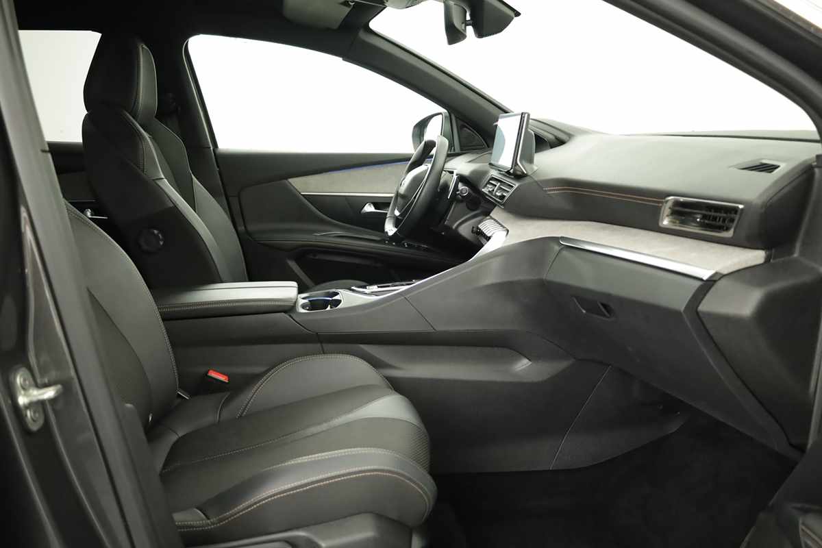 peugeot-3008-2024-gasolina-1199cc