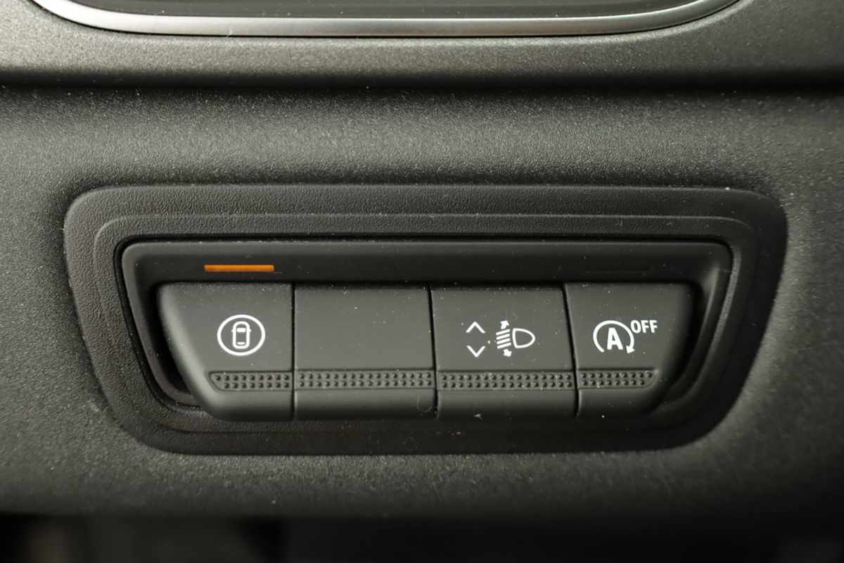 renault-captur-2024-gasolina-999cc