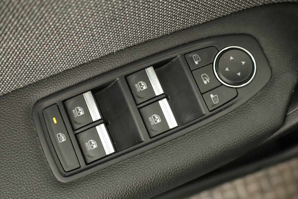 renault-captur-2024-gasolina-999cc