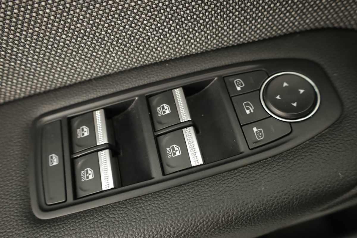 renault-captur-2025-gpl-999cc
