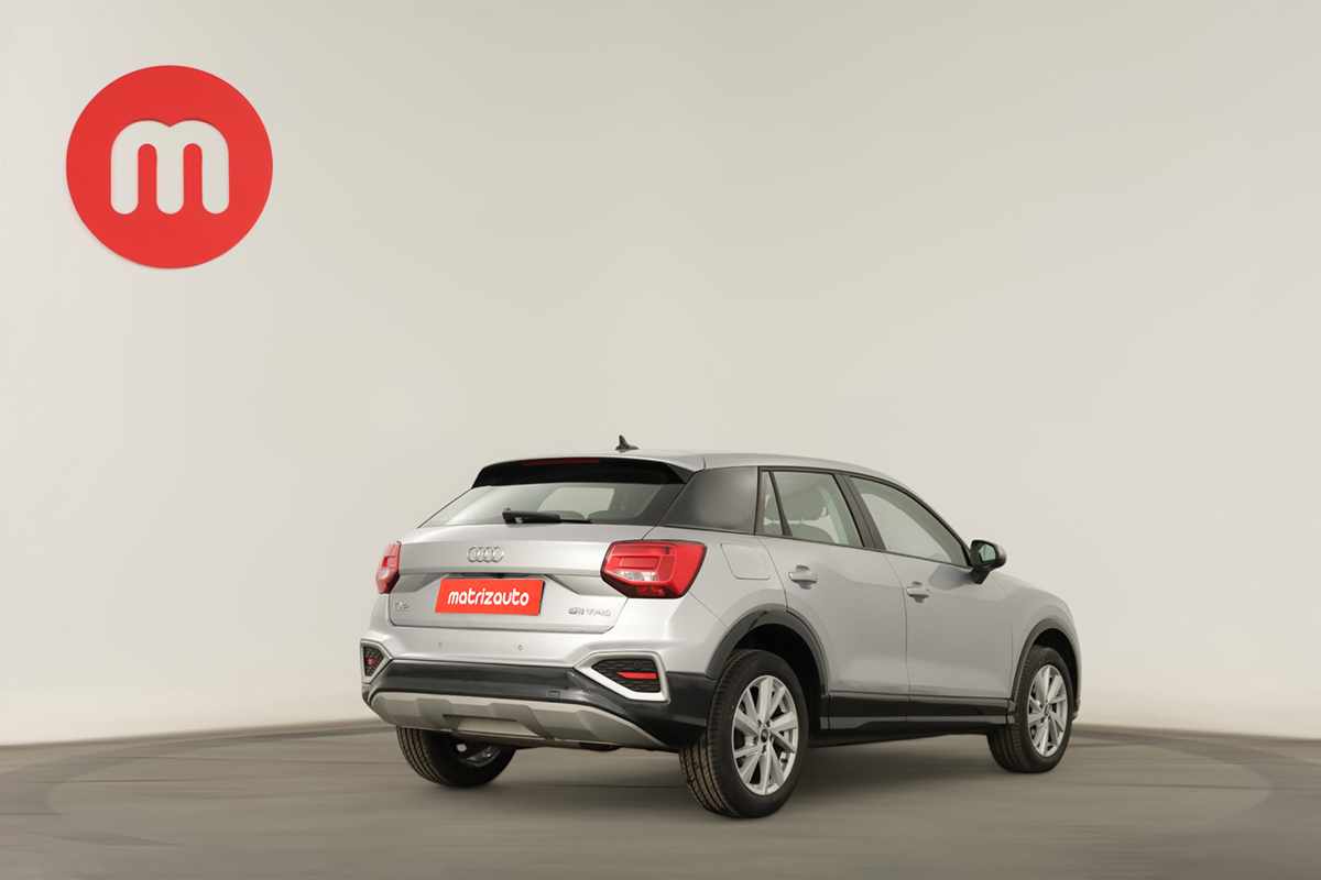 audi-q2-2023-gasolina-1498cc