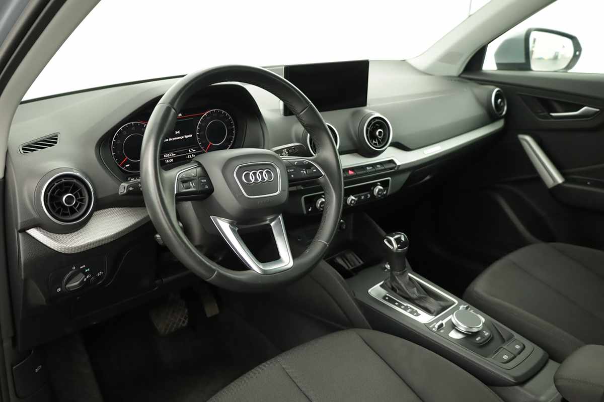 audi-q2-2023-gasolina-1498cc