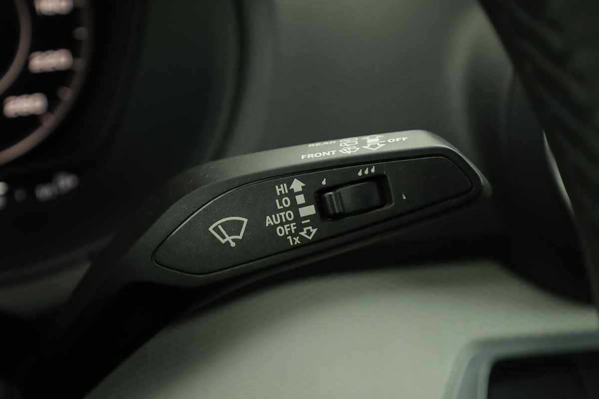 audi-q2-2023-gasolina-1498cc