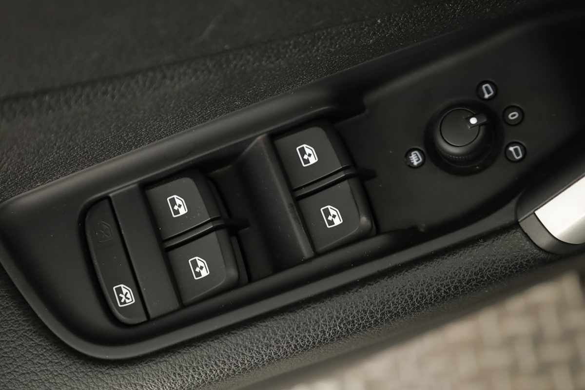 audi-q2-2023-gasolina-1498cc