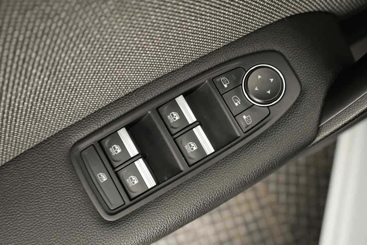 renault-captur-2024-gasolina-999cc