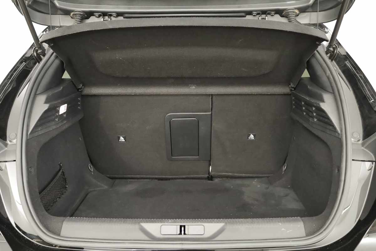 peugeot-308-2024-gasolina-1199cc