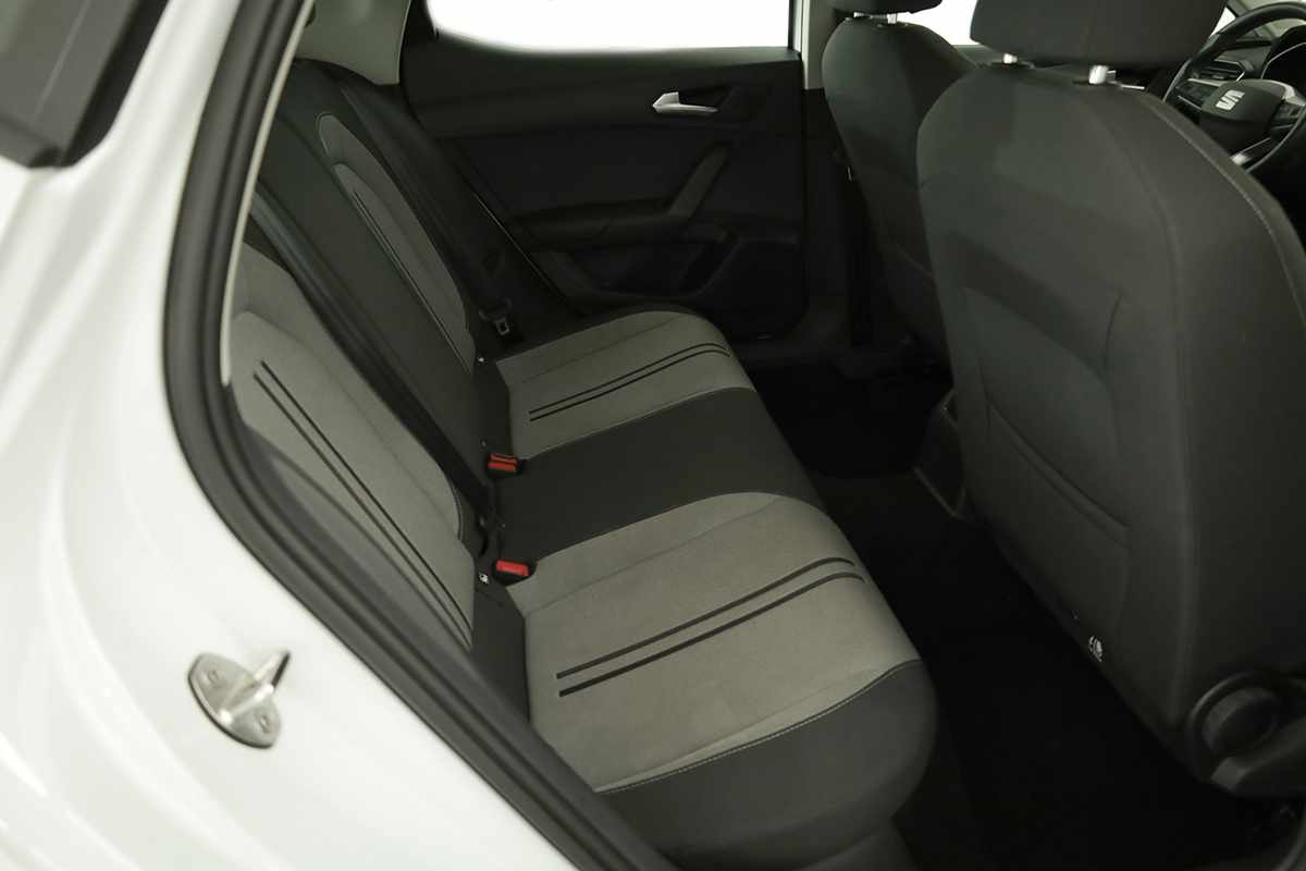seat-leon-2024-gasolina-999cc