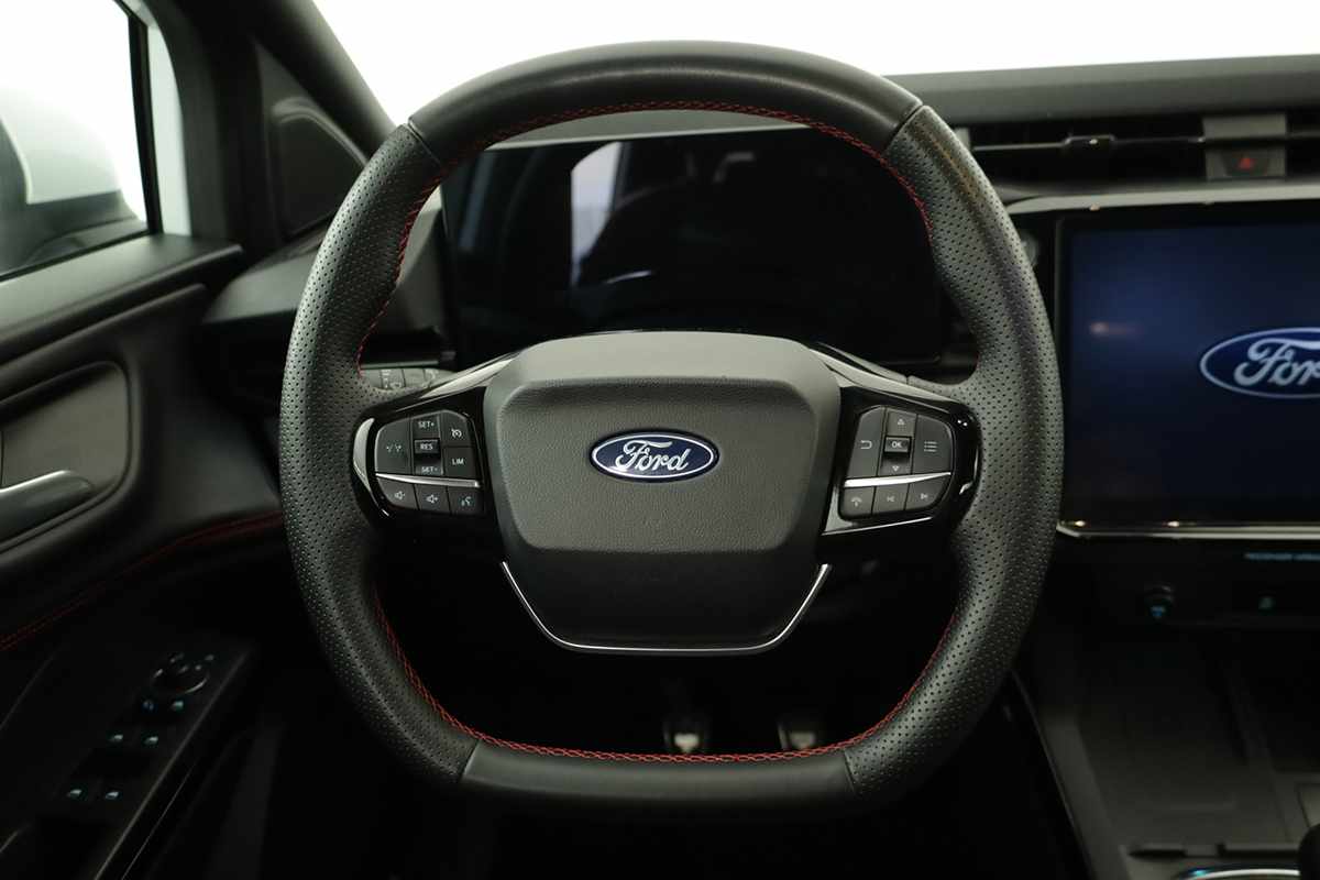 ford-puma-2025-gasolina-998cc