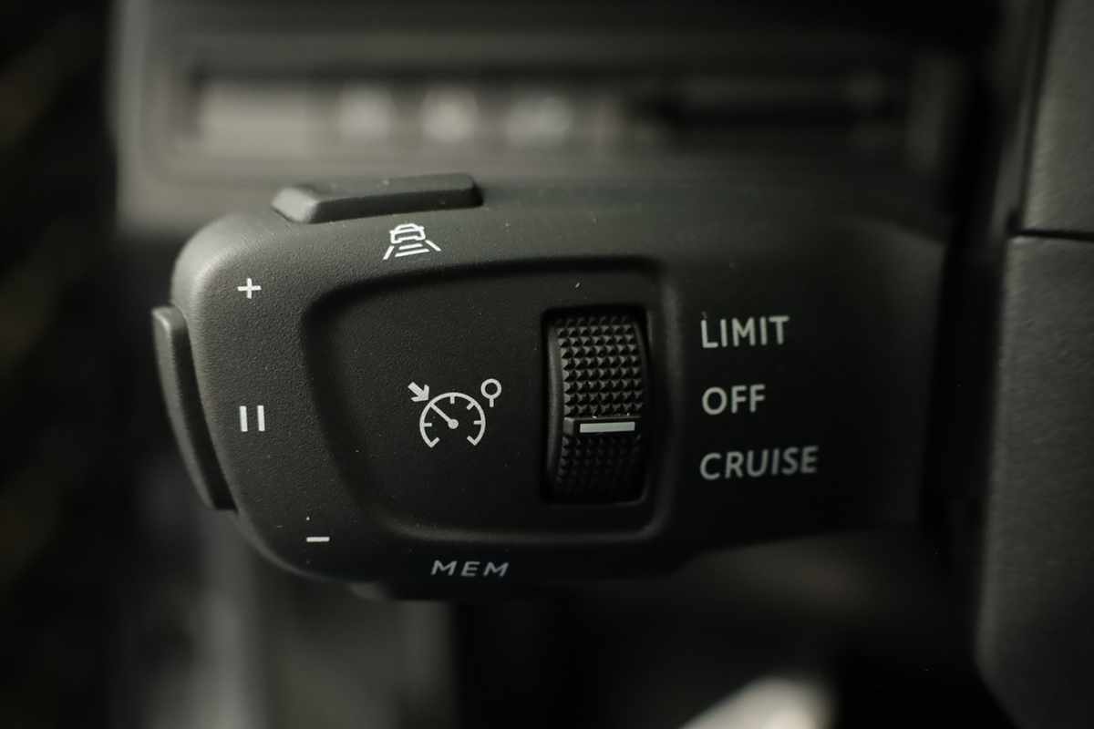 peugeot-3008-2024-gasolina-1199cc