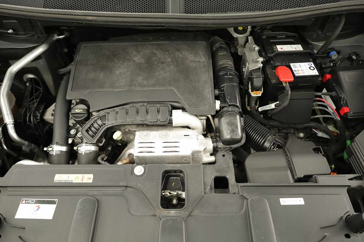 peugeot-3008-2024-gasolina-1199cc