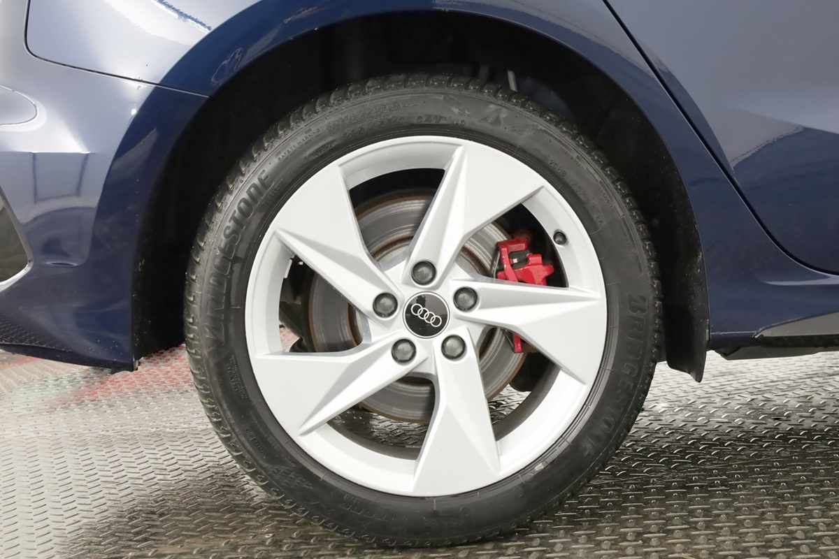 audi-a3-sportback-2024-hibrido-a-gasolina-1395cc
