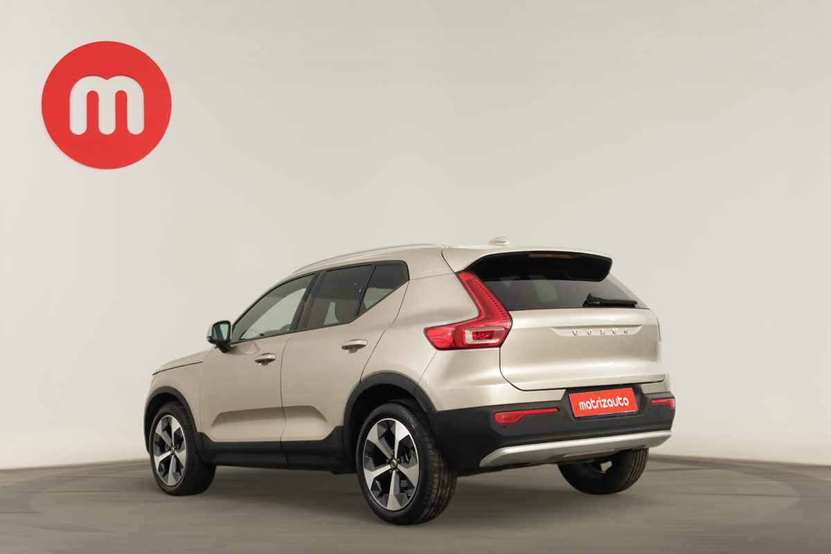 volvo-xc40-2024-gasolina-1477cc