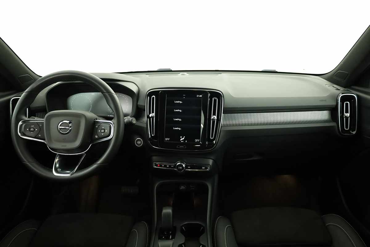 volvo-xc40-2024-gasolina-1477cc