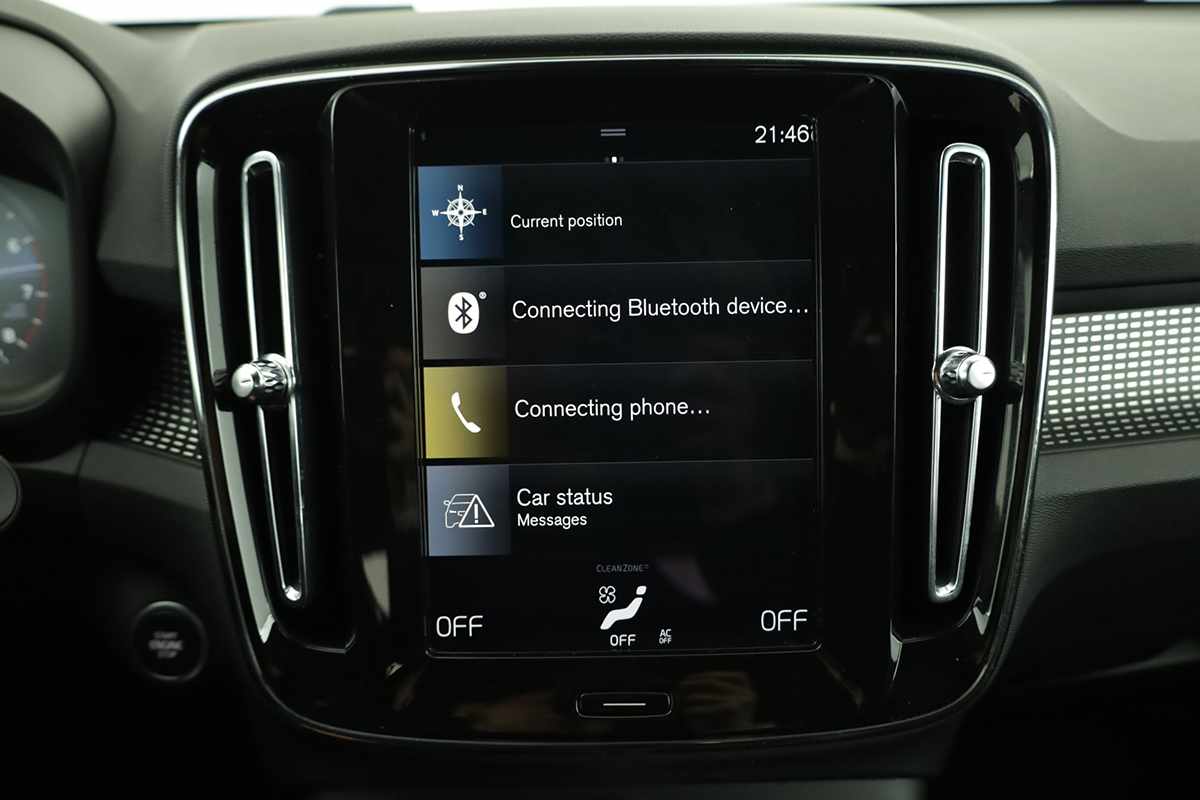 volvo-xc40-2024-gasolina-1477cc
