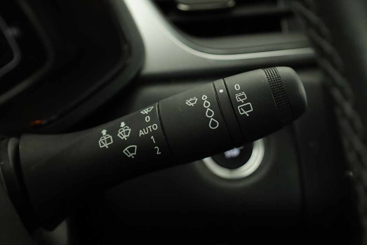renault-captur-2023-gpl-999cc