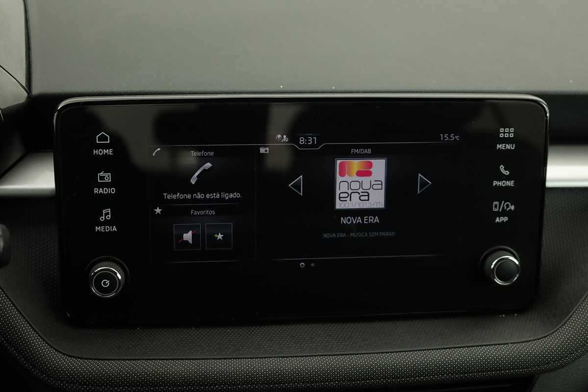 skoda-fabia-2025-gasolina-999cc