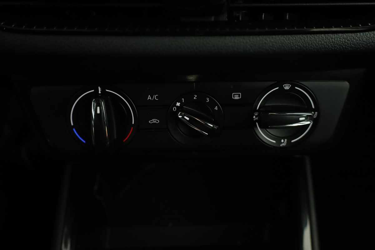 skoda-fabia-2025-gasolina-999cc