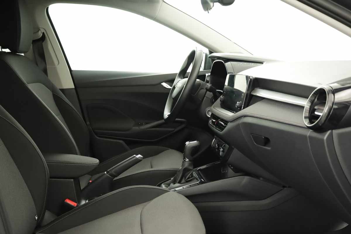 skoda-fabia-2025-gasolina-999cc
