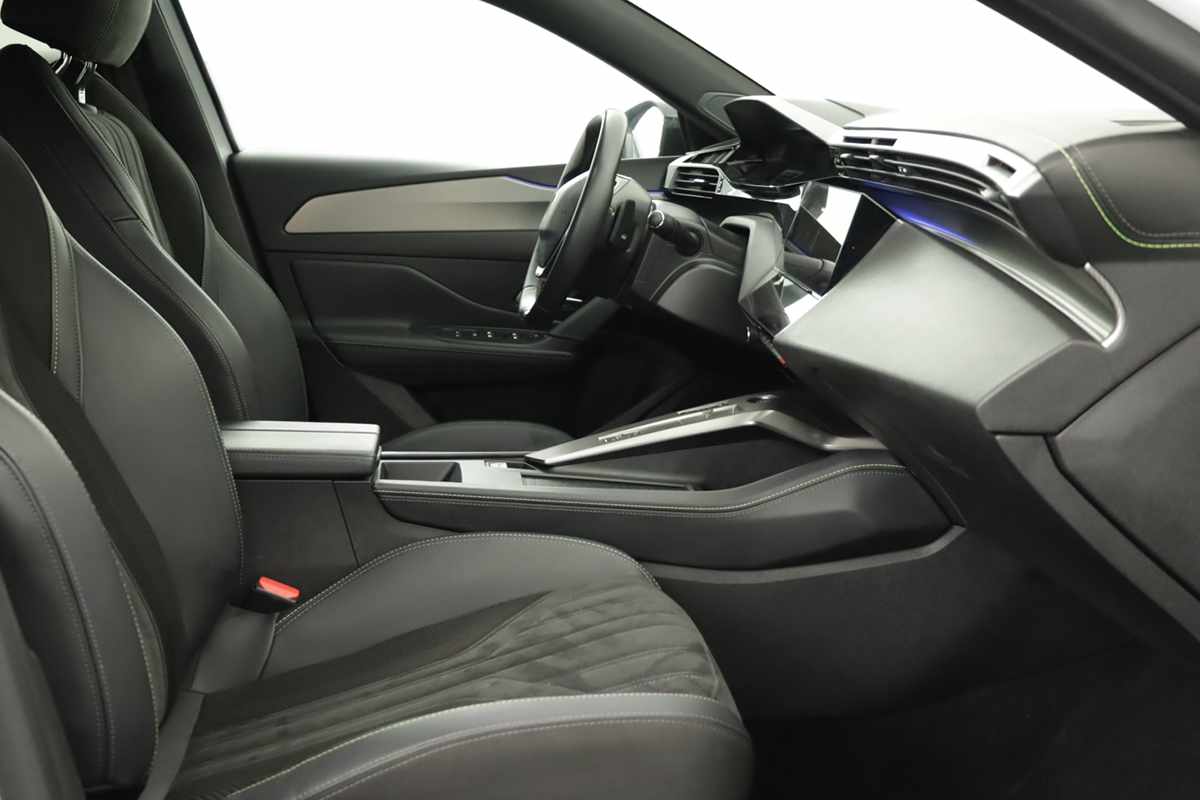 peugeot-308-2024-gasolina-1199cc