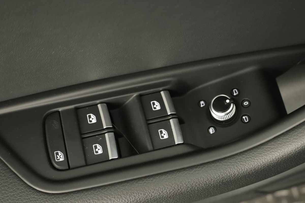 audi-a5-sportback-2023-diesel-1968cc