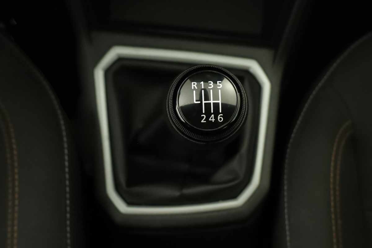 dacia-sandero-2024-gasolina-999cc