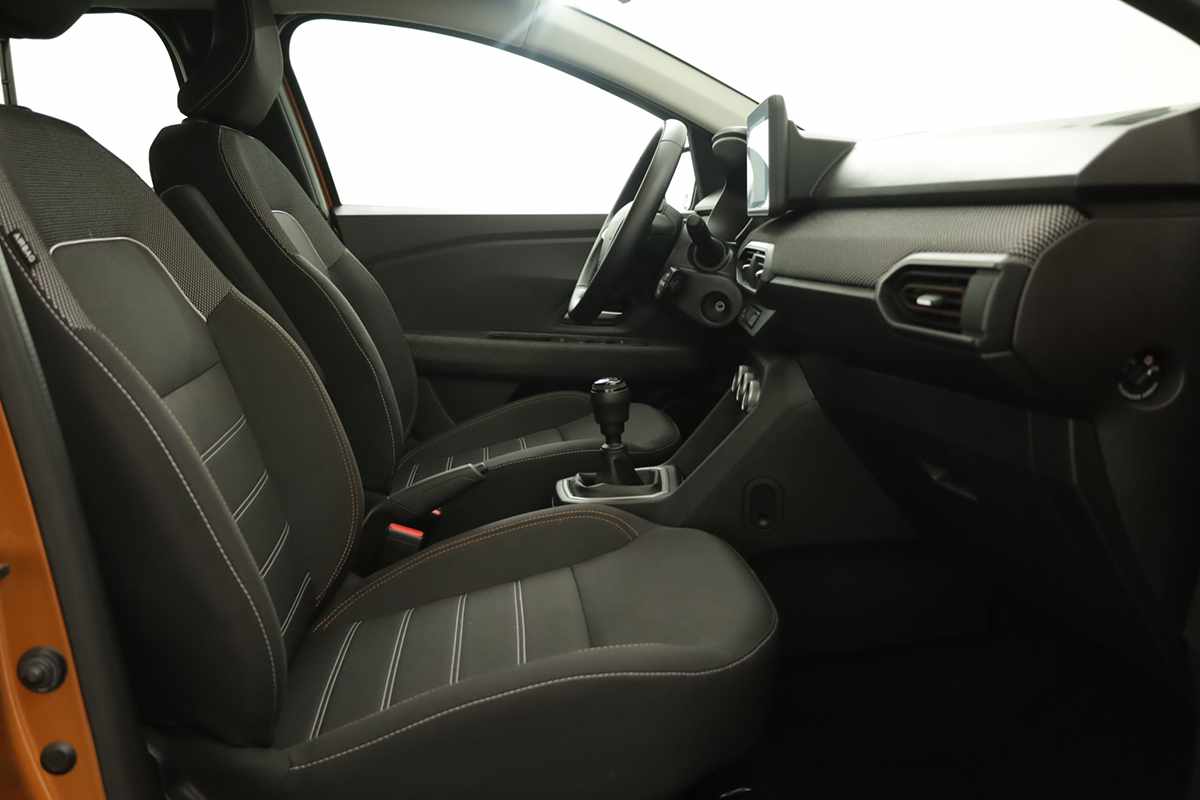 dacia-sandero-2024-gasolina-999cc