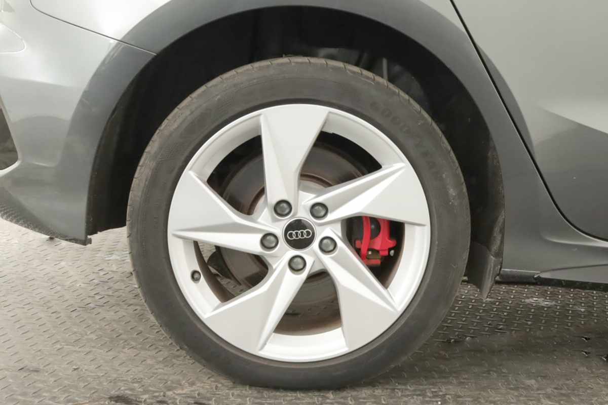 audi-a3-sportback-2024-hibrido-a-gasolina-1395cc