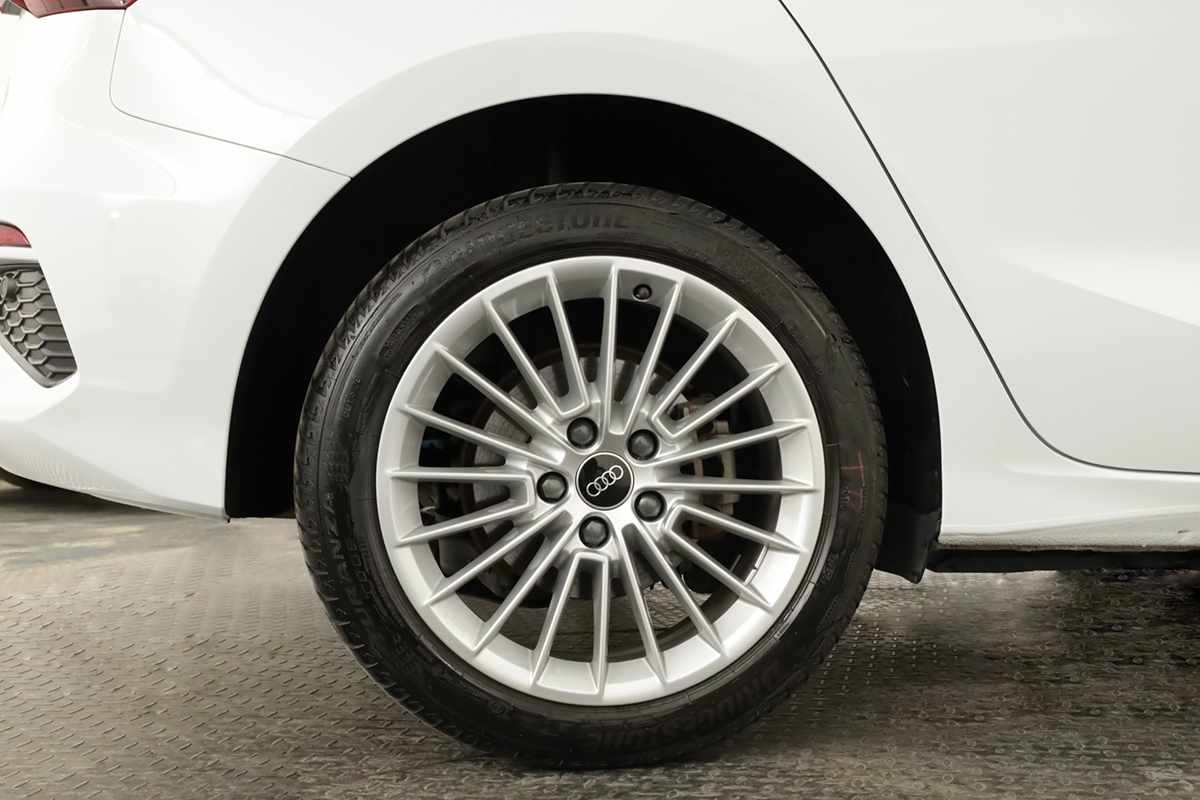 audi-a3-sportback-2024-hibrido-a-gasolina-1395cc