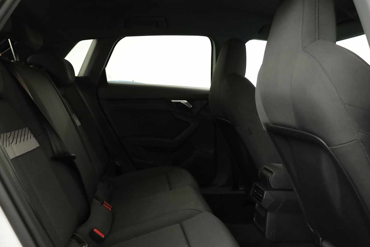 audi-a3-sportback-2024-hibrido-a-gasolina-1395cc