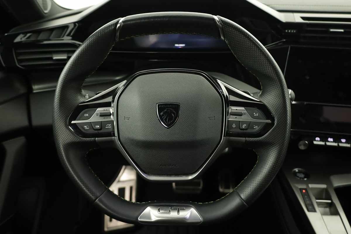 peugeot-308-2024-gasolina-1199cc