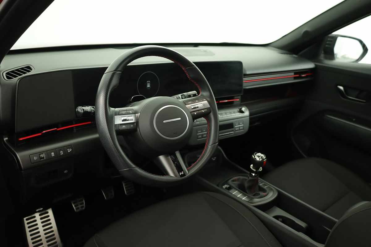 hyundai-kauai-2024-gasolina-998cc