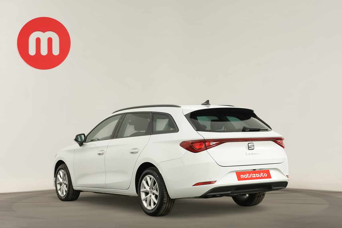 seat-leon-st-2024-gasolina-999cc
