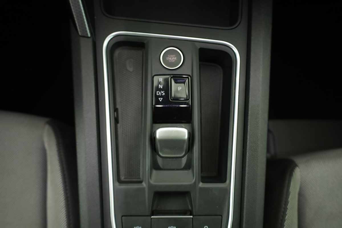 seat-leon-st-2024-gasolina-999cc