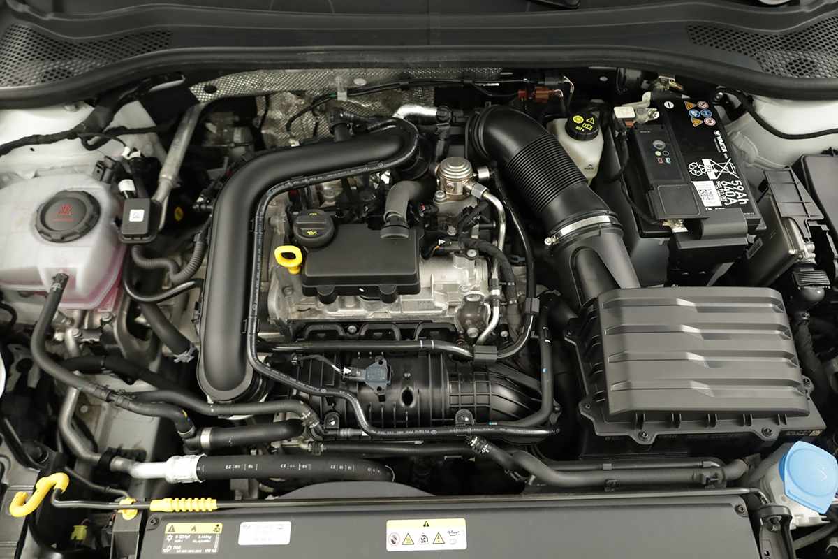 seat-leon-st-2024-gasolina-999cc